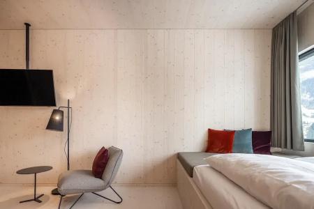 The Hide Flims - 87