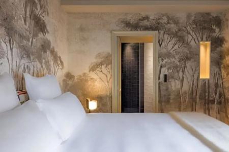 Le Pavillon de la Reine & Spa - Small Luxurys of the World - 168