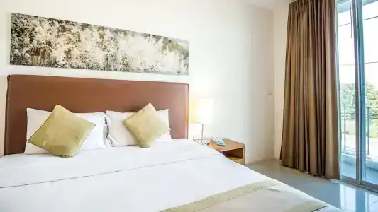 B2 Premier & Resort - 39