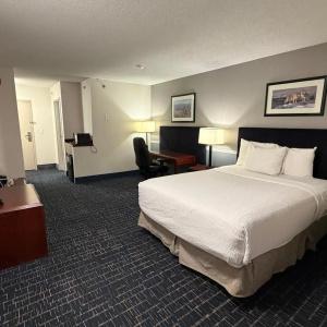Ramada Plaza Airport and Conference Centre - 34