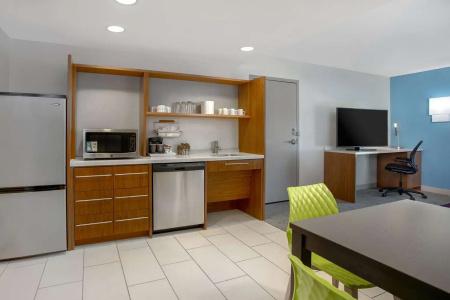 Home2 Suites By Hilton West - 49