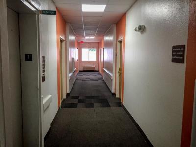6 - Woodway - 12