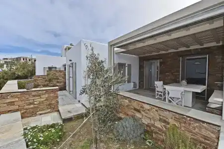 White Tinos Luxury Suites - 31