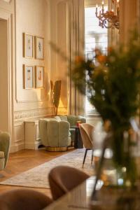The Peellaert Brugge Centrum – Adults only - 13