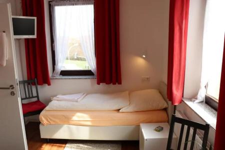 -Gasthof Post - 70