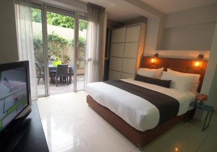 Sea Land Suites - 4