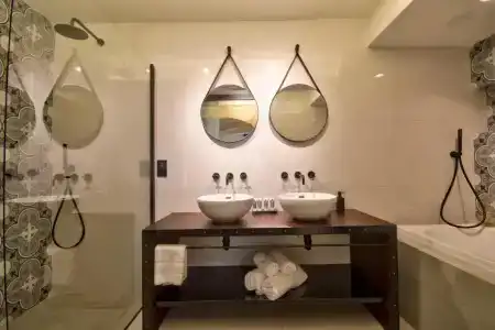 23 Boutique - 60