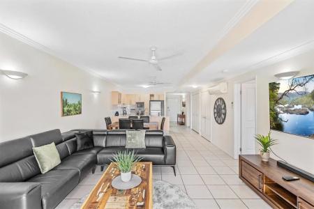 Cairns City - 105