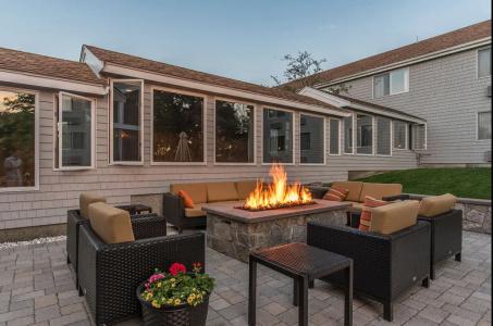 Rockport Inn and Suites - 14