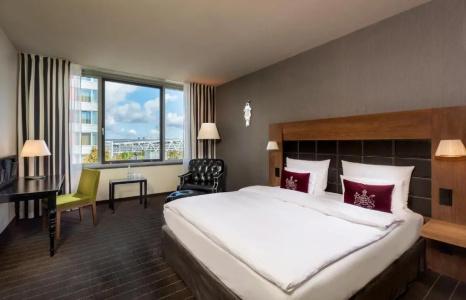 Mövenpick Stuttgart Airport - 53