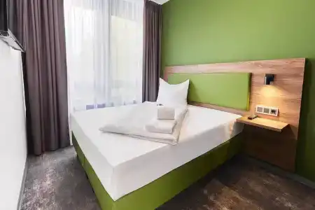 Astoria - 27