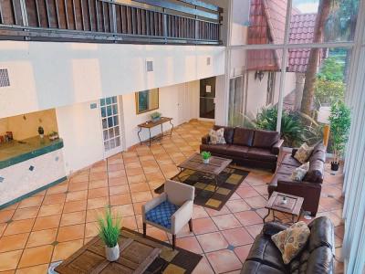 Miami Gardens Inn & Suites - 33