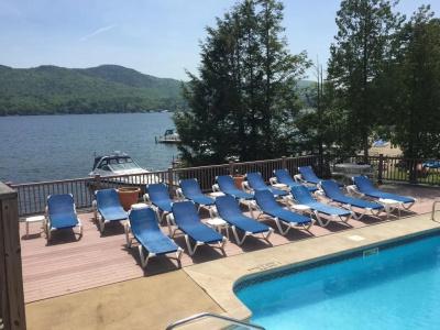 Lake Crest Inn - 11