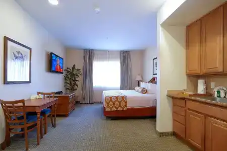 Tahiti All-Suite Resort - 13