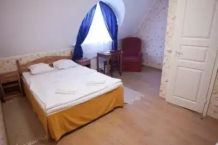 Saka Manor - 22