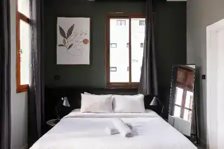 Residence Suites - 89
