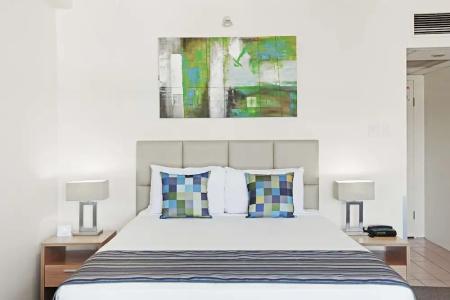 Rydges Esplanade - 96