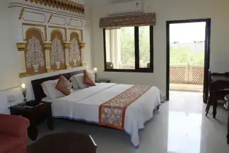 h r Palace - 40