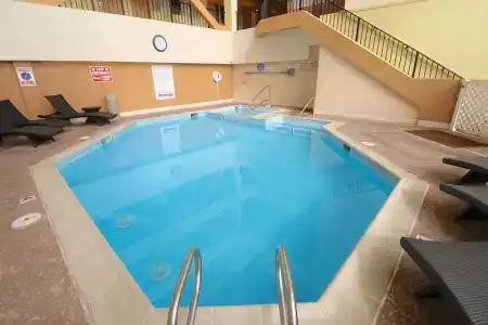 The Atrium Resort By Vsa Resorts - 16