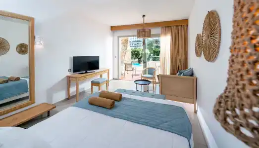 Sea Side Resort & Spa - Adults Only - 5
