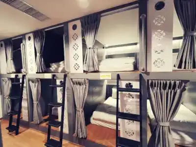 Capzule Bed Phuket - 8