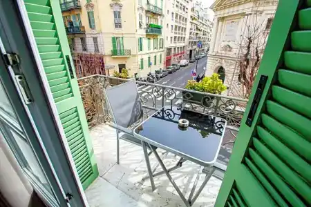 Hôtel Parisien - 105