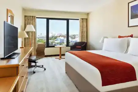 Crowne Plaza Muscat, An Ihg - 41