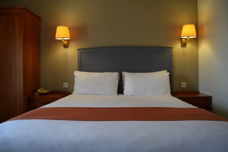 Arnos Manor - 6