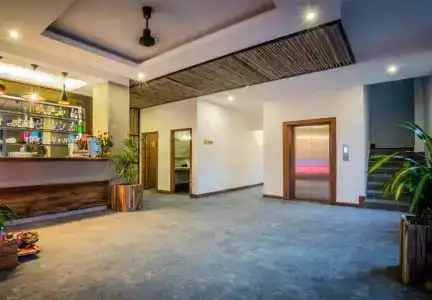 Diamond Palace Resort & Sky Bar - 1