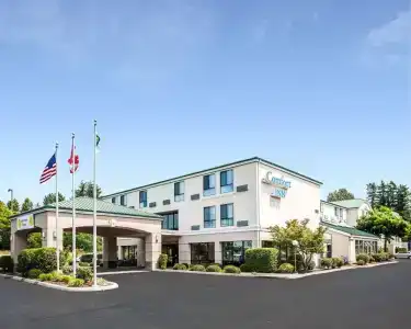 Comfort Inn - 33