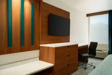 Wingate by Wyndham - 3