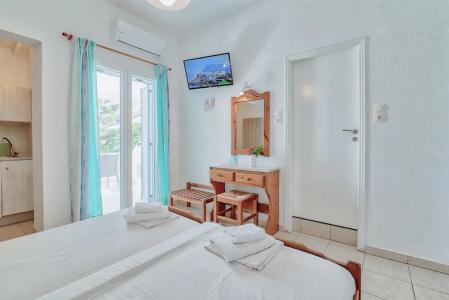 Pavlos Place - 125