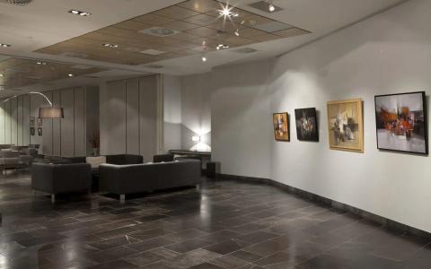 Diagonal Plaza - 16