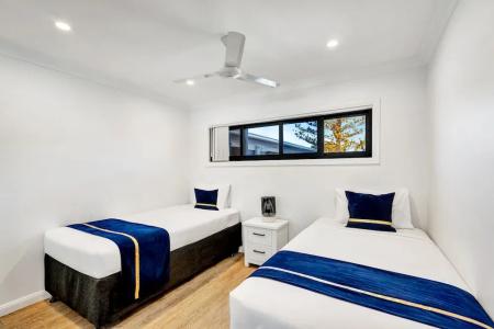 Montego Mermaid Beach - 85