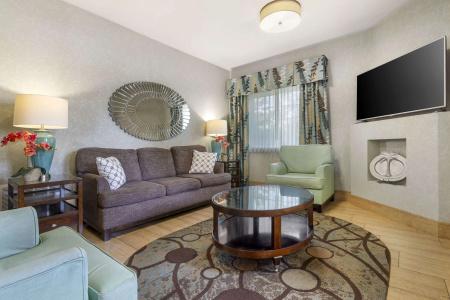 Best Western Plus Palms - 3