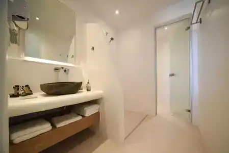 Myconian Crown Suites - 10