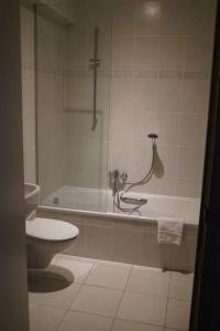 Corner House - 37