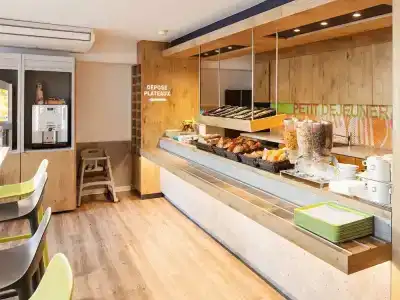 Ibis Budget Montpellier Centre Millenaire - - 11