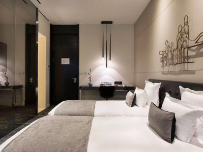 Art'otel Amsterdam part of Radisson group - 3
