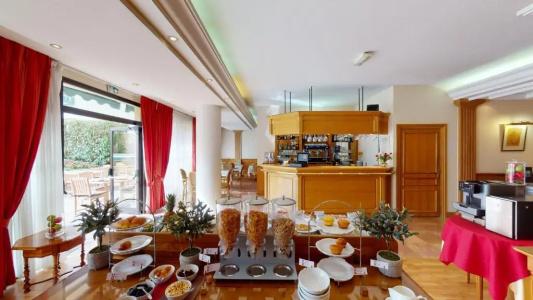 Sun Riviera - 9