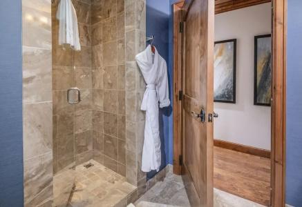 The Collection at the Ritz Carlton Residences - 146