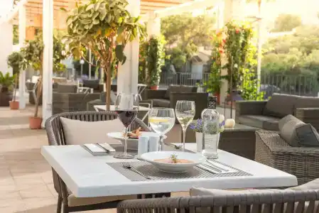 Boutique Hostal Oriola - 23