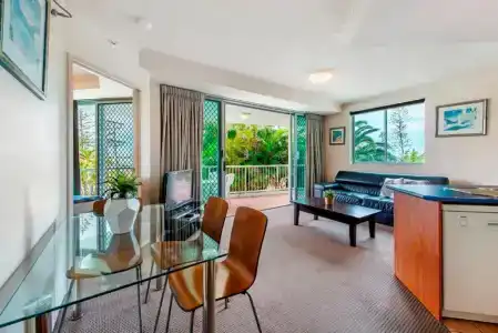 Crystal Bay On The Broadwater - 312