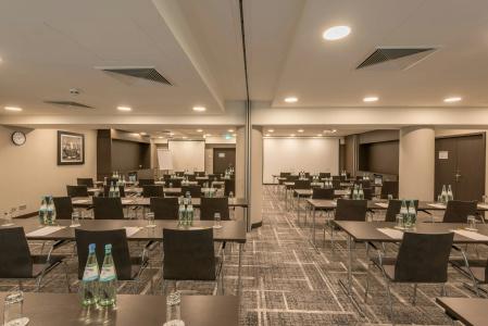 Hilton Garden Inn Frankfurt City Centre - 35