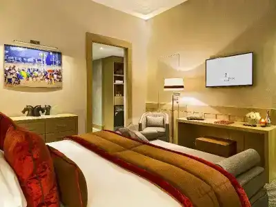 Hôtel Barrière L'Hôtel du Golf - 52