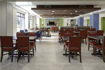 Holiday Inn Express-Broadway at the Beach, an IHG - 42