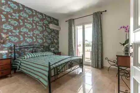 Ariadne - 125