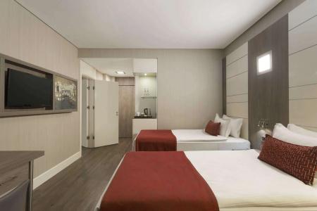 Ramada Encore Istanbul Bayrampasa - 4