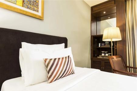Chatrium Royal Lake Yangon - 93
