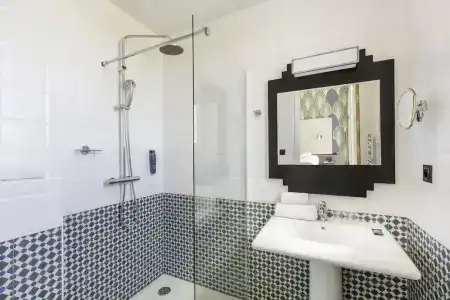 Best Western Hôtel Journel Antibes Juan-les-Pins - 72